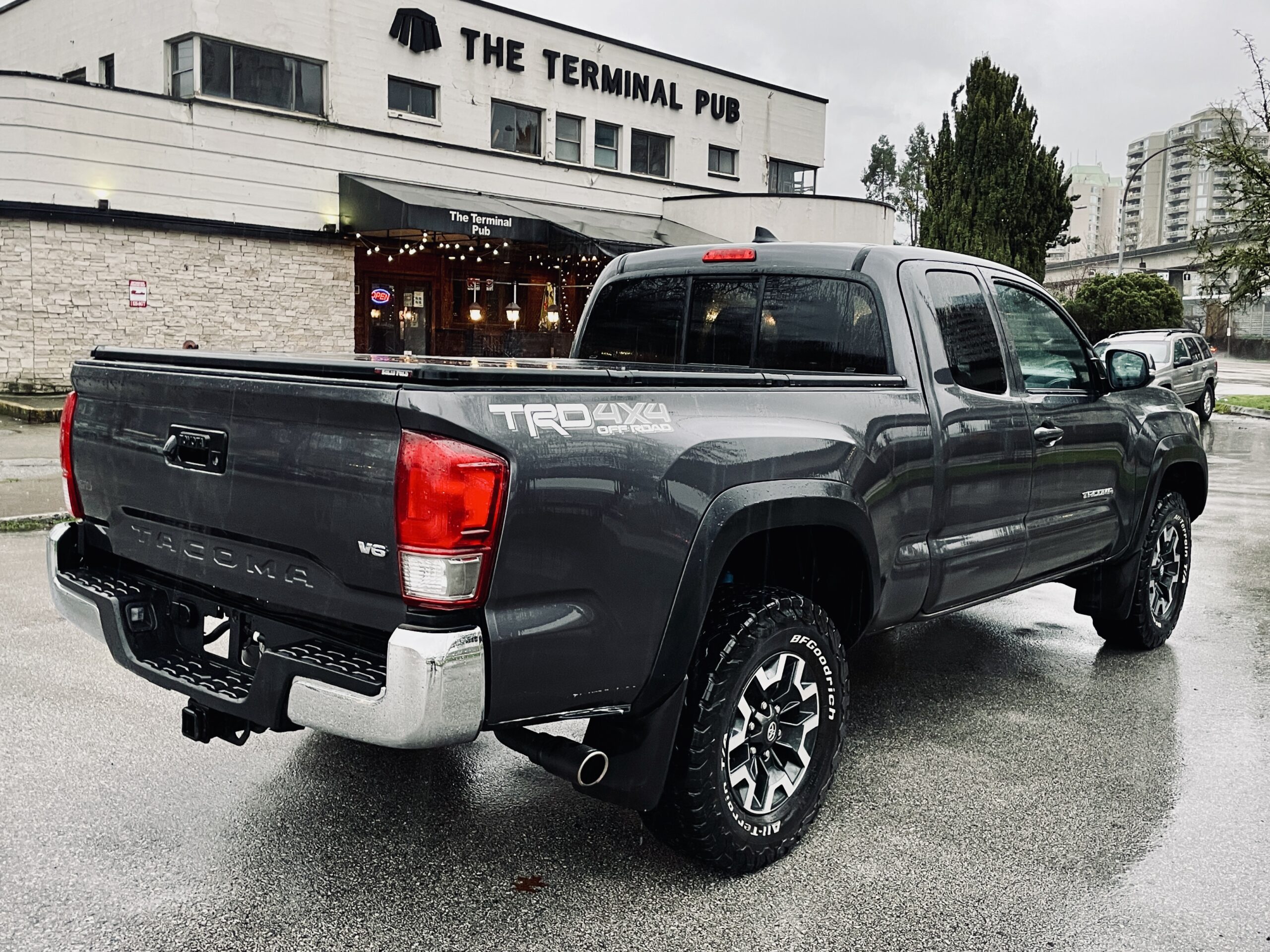 🚙 2016 Toyota Tacoma TRD Off-Road – Only 63,680 KM | One Owner | Local BC Truck Sold sold