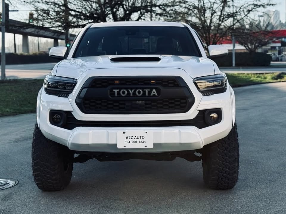 2018 Toyota Tacoma TRD Sport  / Limited Package.