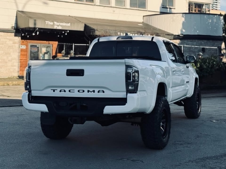 2018 Toyota Tacoma TRD Sport  / Limited Package.