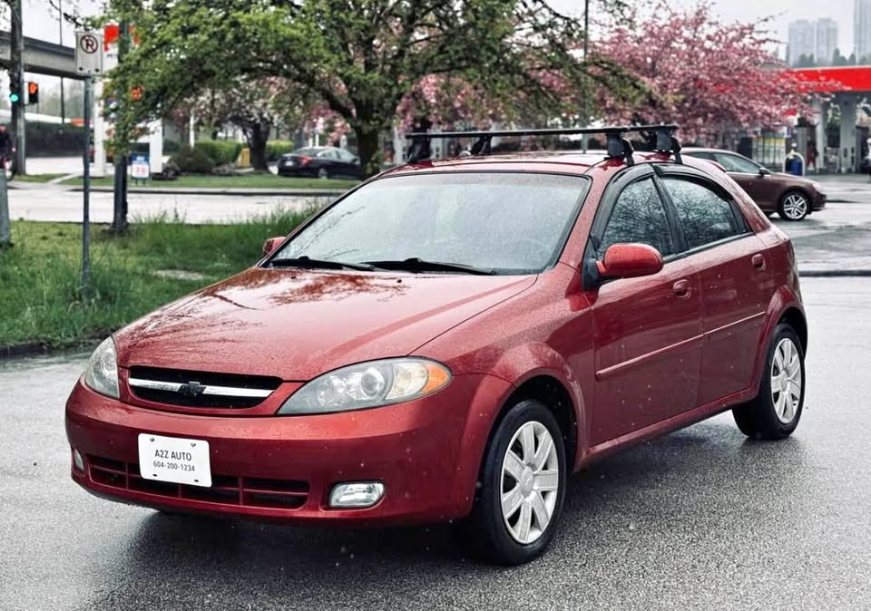 2004 Chevrolet optra 5