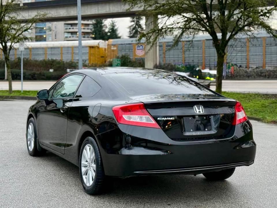 2012 Honda civic coup