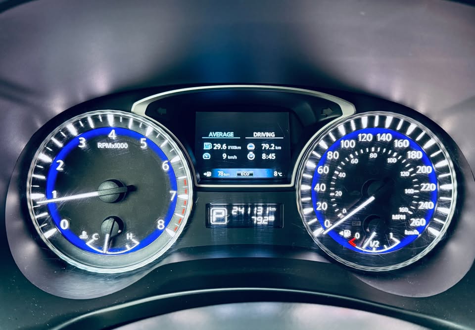 2013 Infiniti jx35 luxury pckage