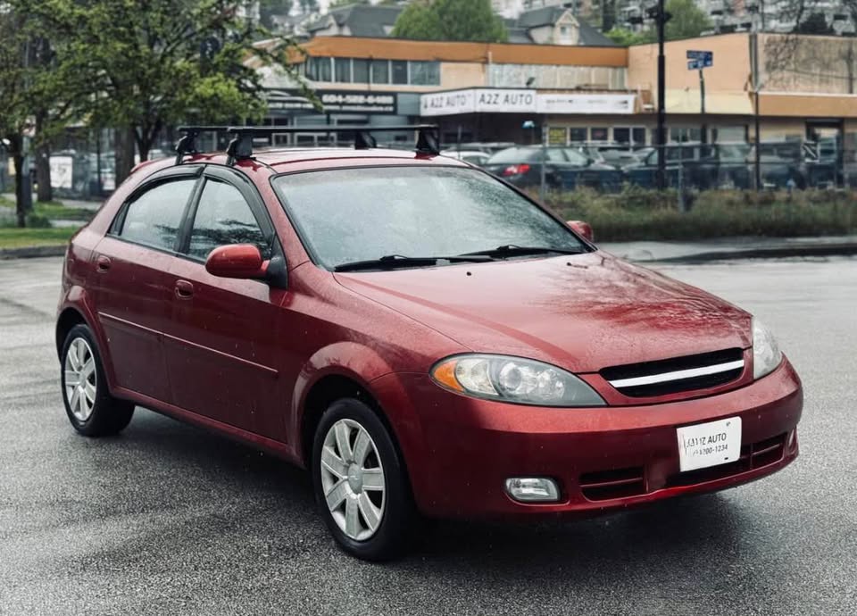 2004 Chevrolet optra 5