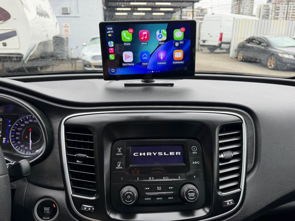 2016 Chrysler 200 — Automatic