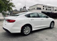 2016 Chrysler 200 — Automatic