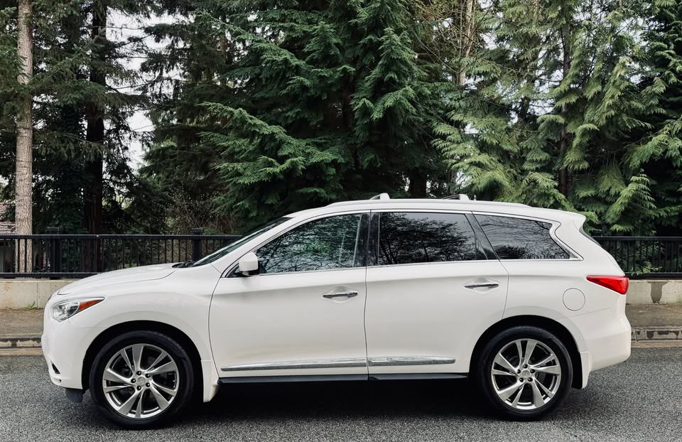 2013 Infiniti jx35 luxury pckage