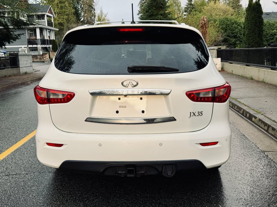 2013 Infiniti jx35 luxury pckage