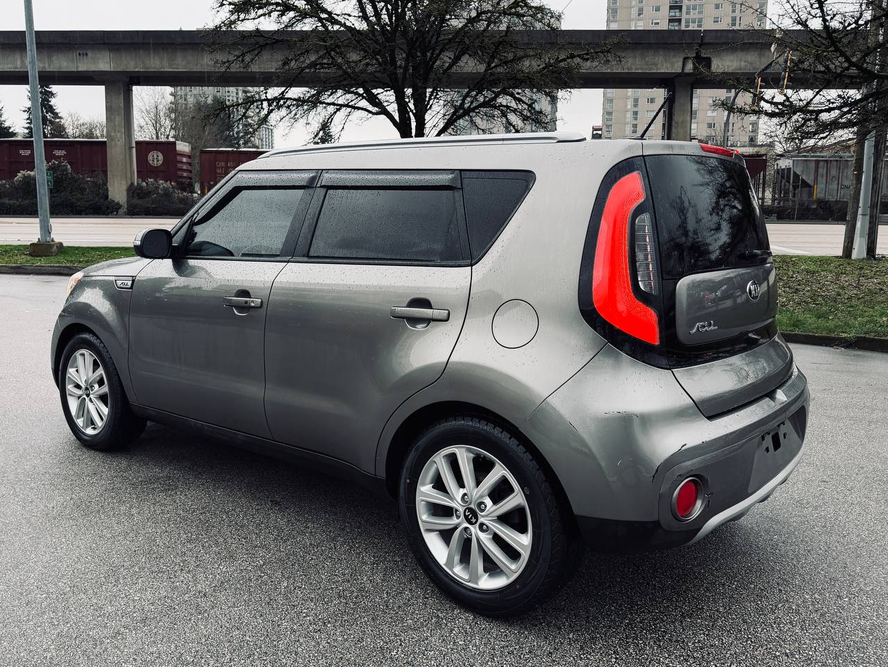 2019 Kia soul ex +