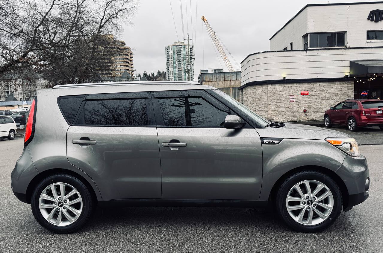 2019 Kia soul ex +