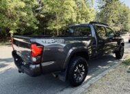 2022 Toyota Tacoma  4X4   Crew Cab Long Box 6 Fit Tall
