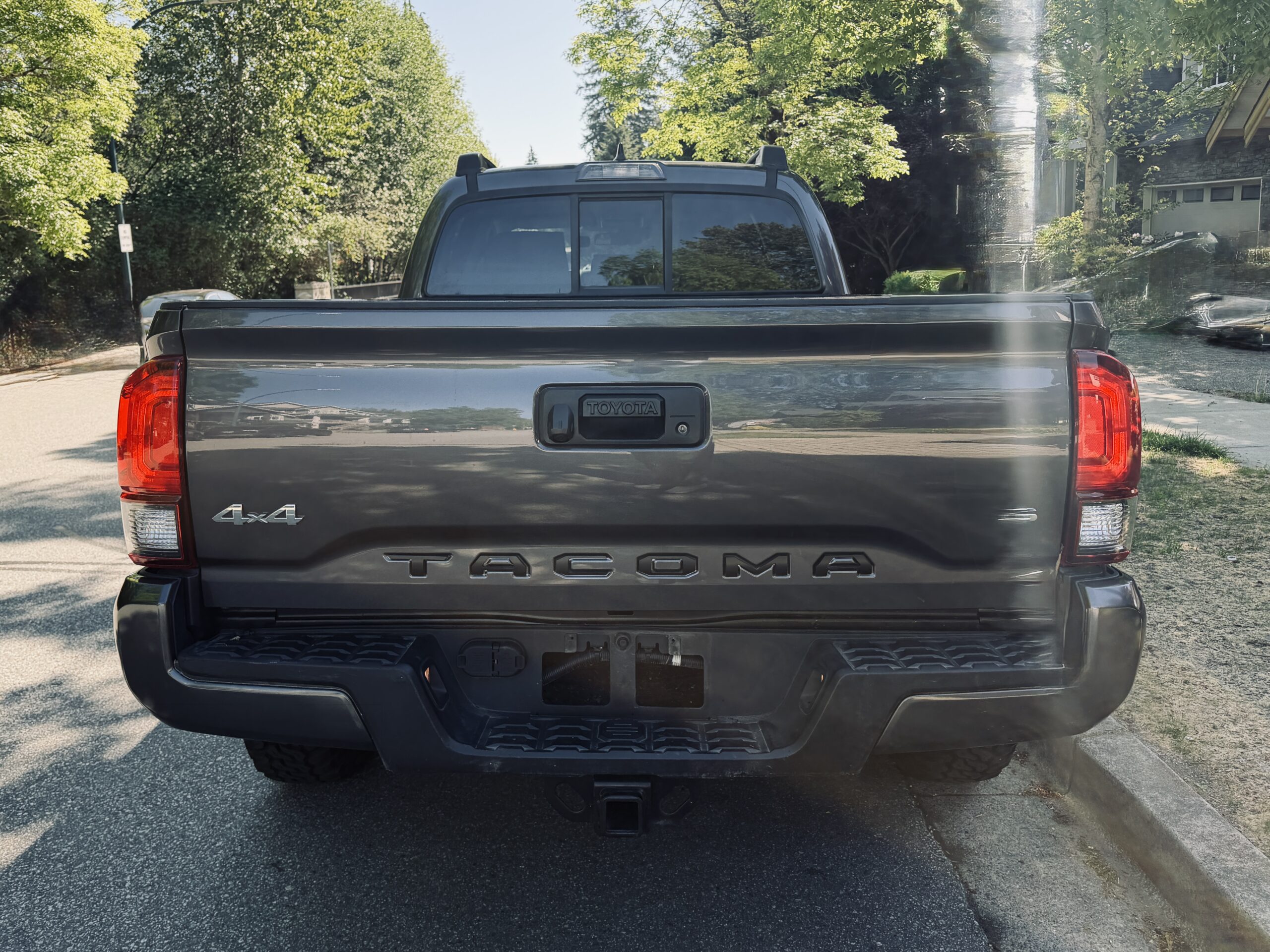 2022 Toyota Tacoma  4X4   Crew Cab Long Box 6 Fit Tall