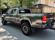 2022 Toyota Tacoma  4X4   Crew Cab Long Box 6 Fit Tall