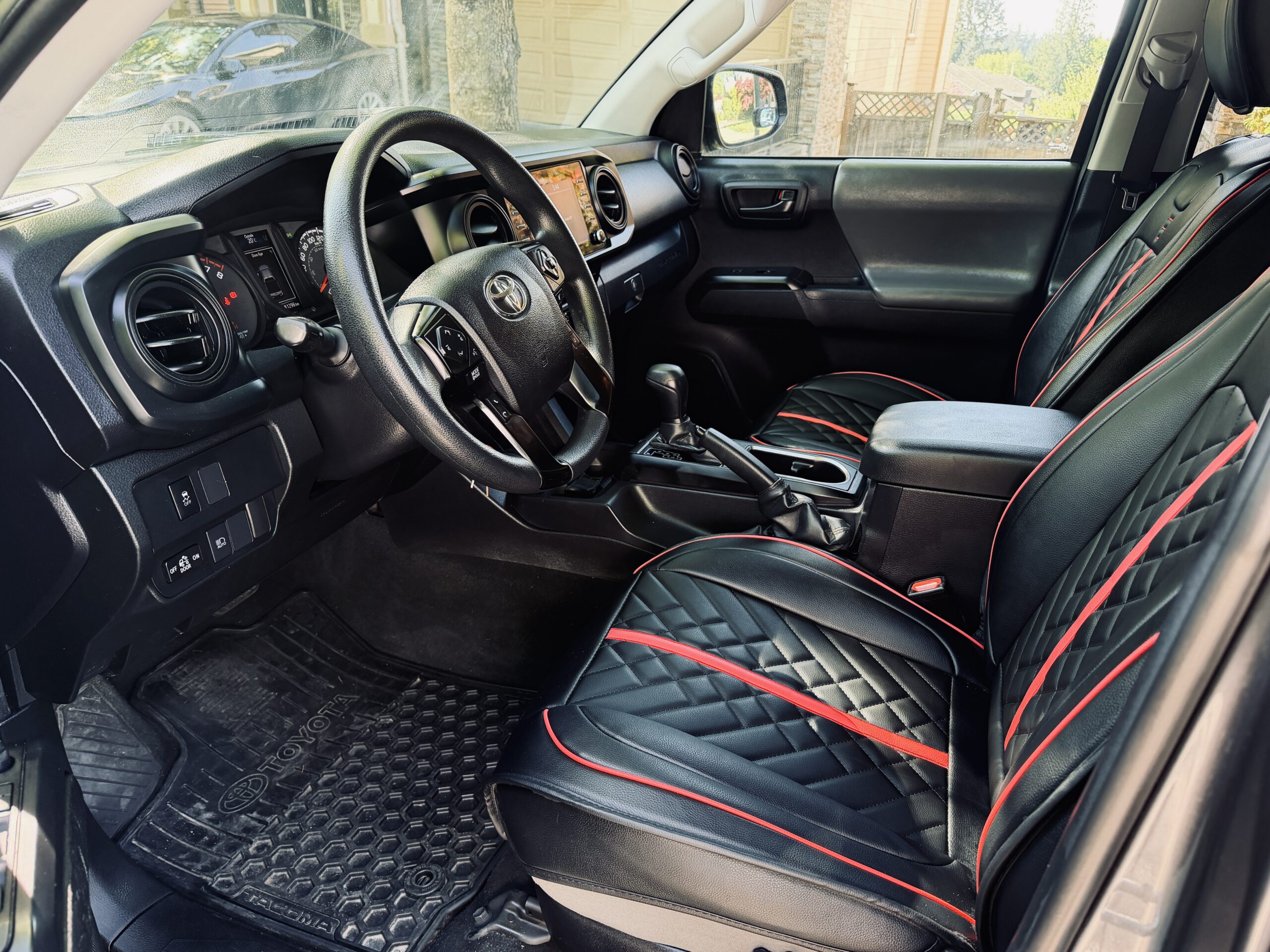 2022 Toyota Tacoma  4X4   Crew Cab Long Box 6 Fit Tall