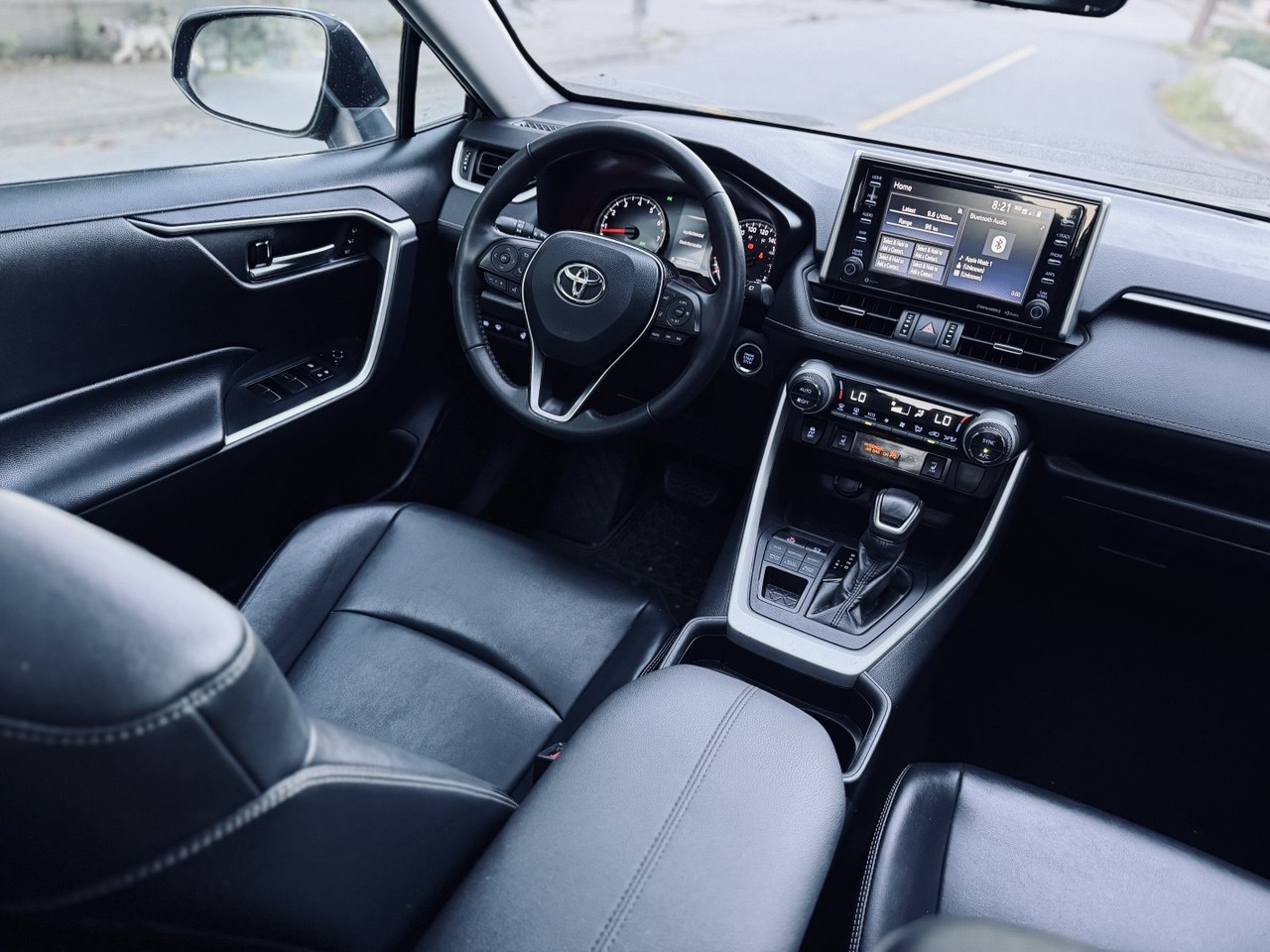 2020 Toyota RAV4  XLE AWD