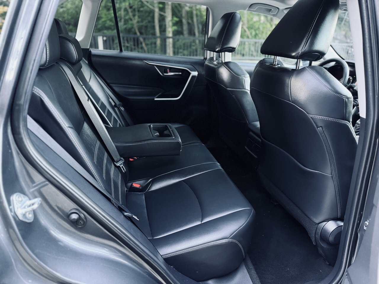 2020 Toyota RAV4  XLE AWD