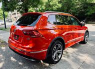 2018 Volkswagen tiguan r-line Fully Loaded. Low KM, Warranty Included