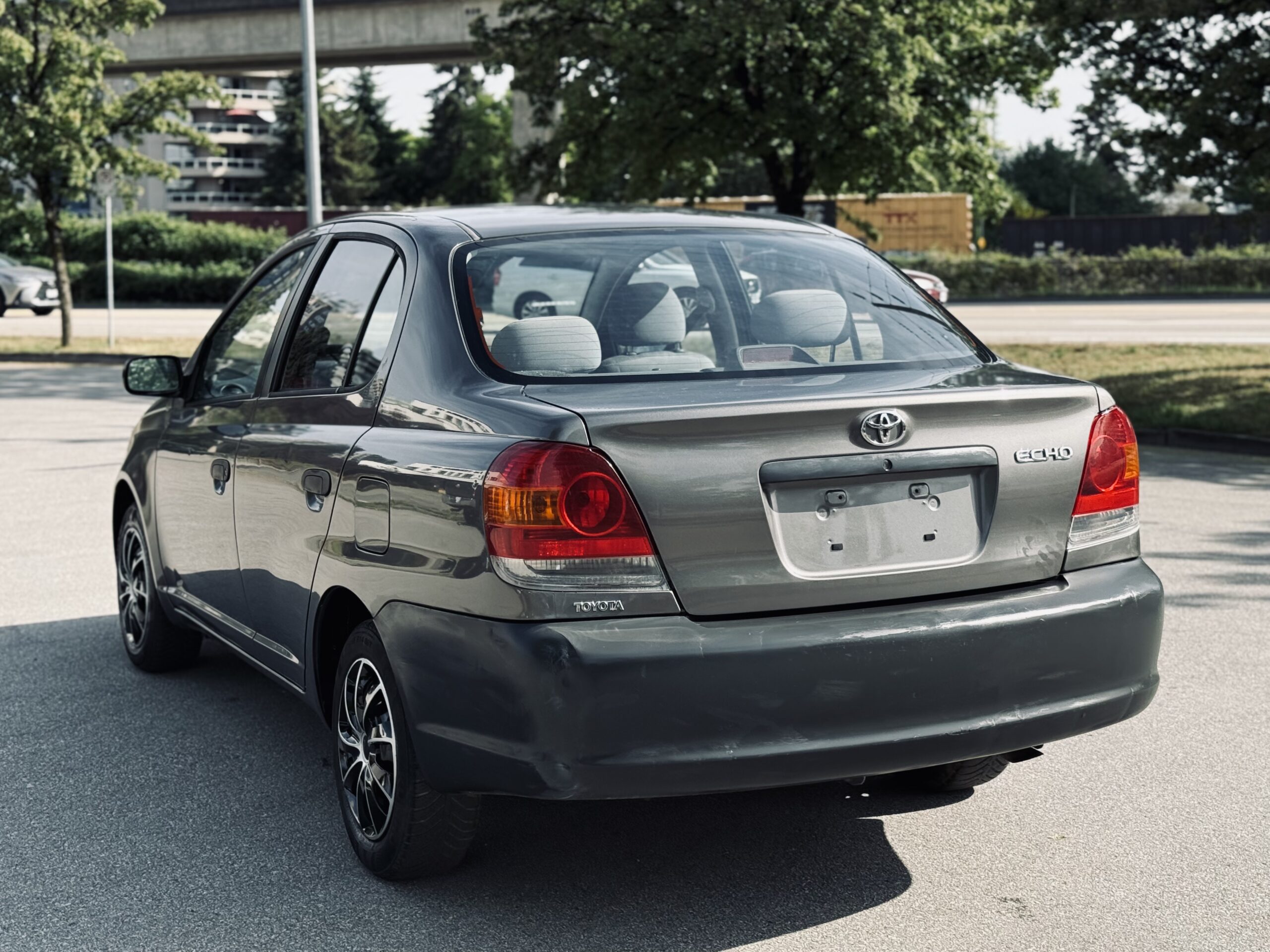 2005 Toyota echo sold
