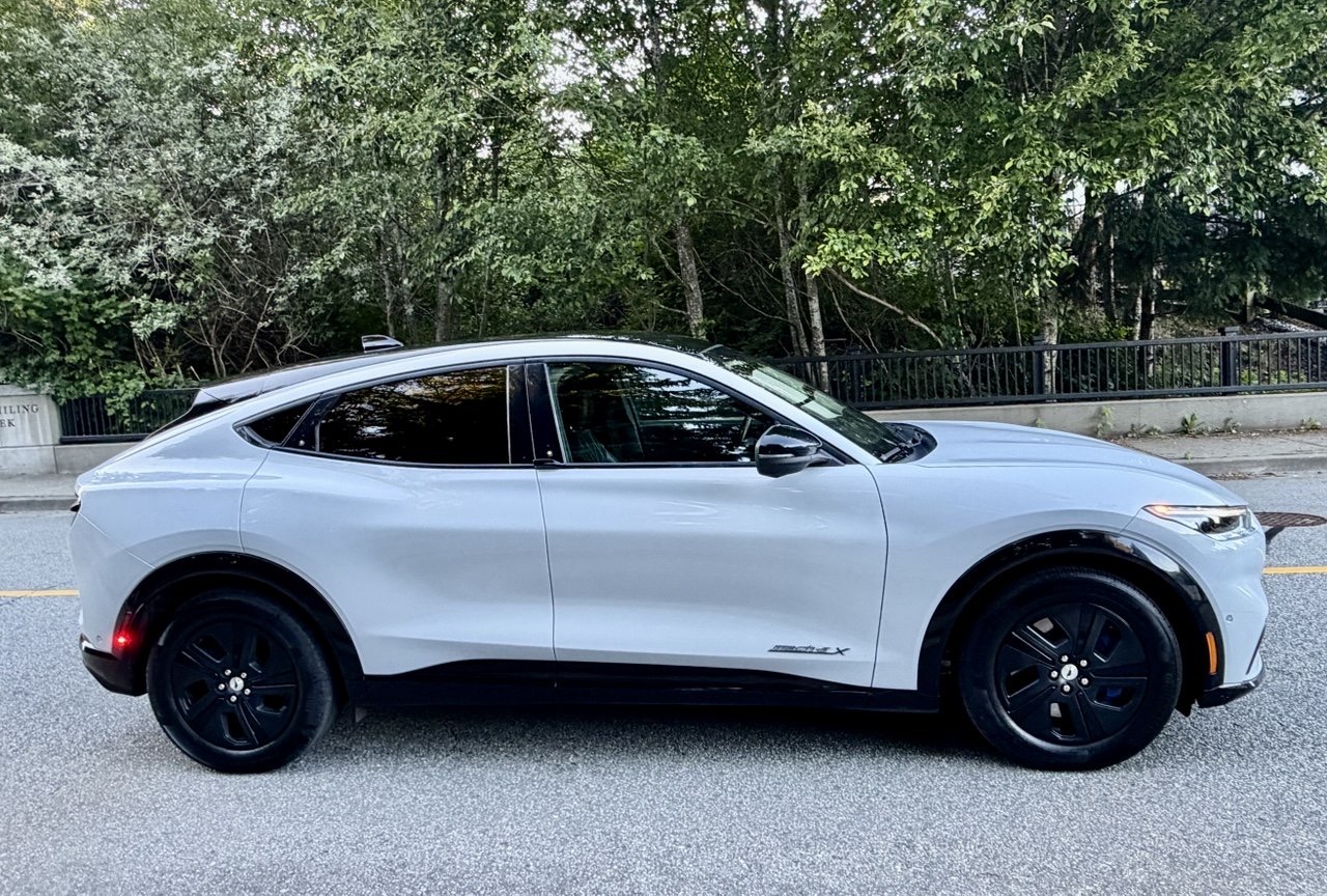 2021 Ford mustang mach-e | california route 1 edition |