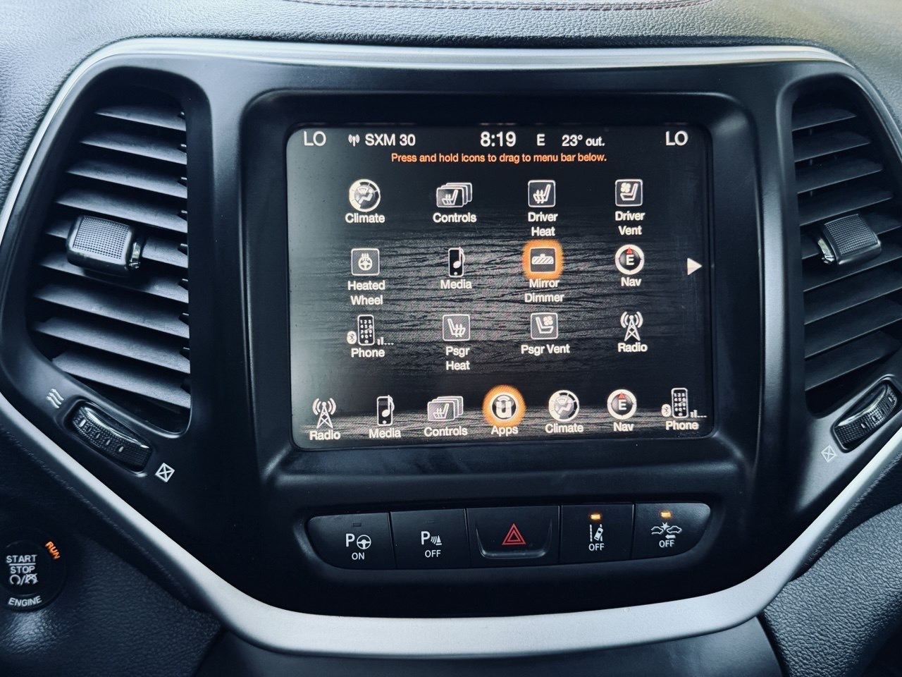 2016 Jeep Cherokee Trail-Hawk 4×4 with the Off-road  Package
