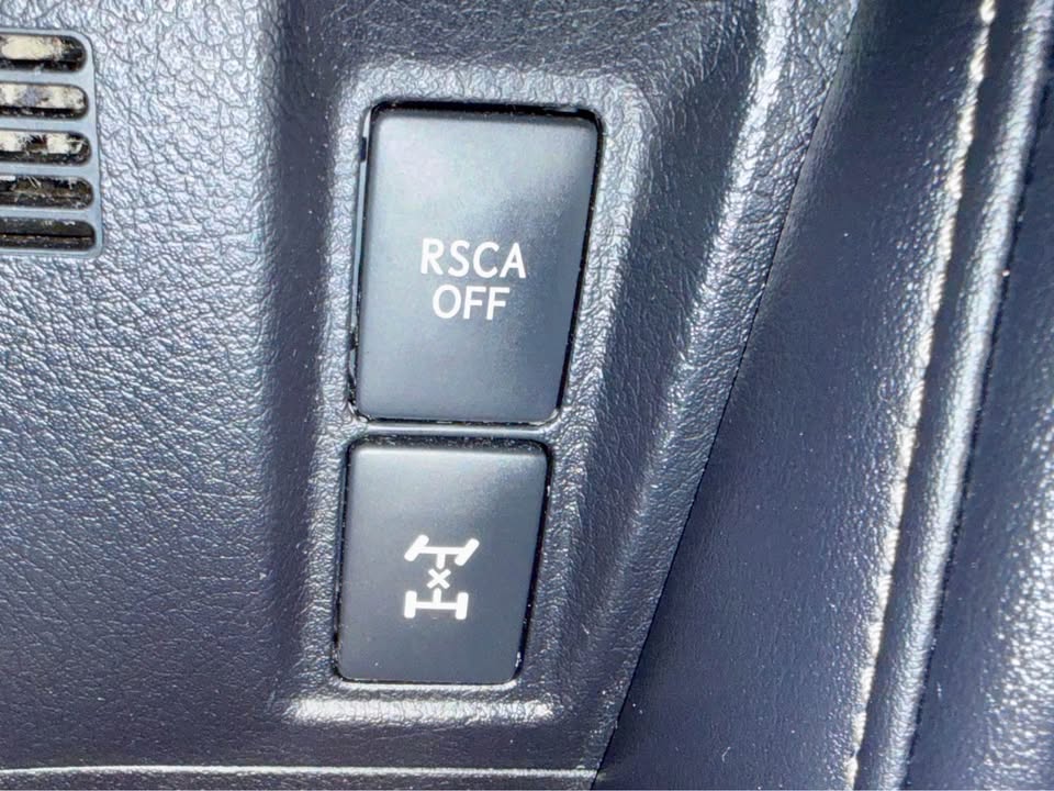 🚗 2013 Lexus GX460 | LOCAL | 1 OWNER | DEALER SERVICED | WARRANTY INCLUDED 🚗