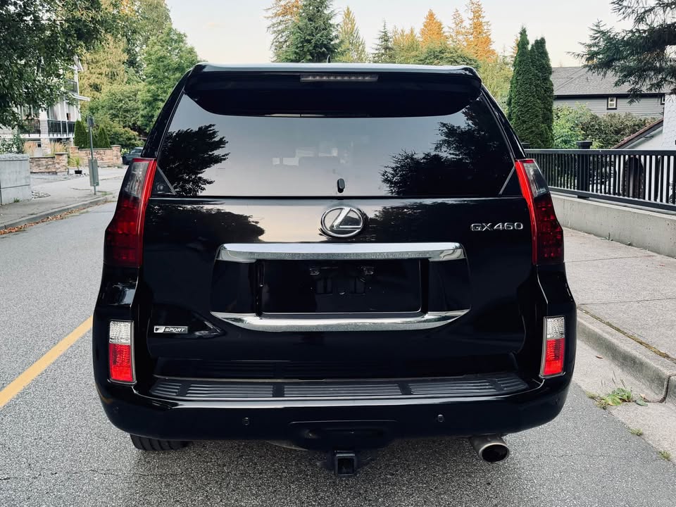 🚗 2013 Lexus GX460 | LOCAL | 1 OWNER | DEALER SERVICED | WARRANTY INCLUDED 🚗