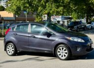 2013 Ford fiesta se